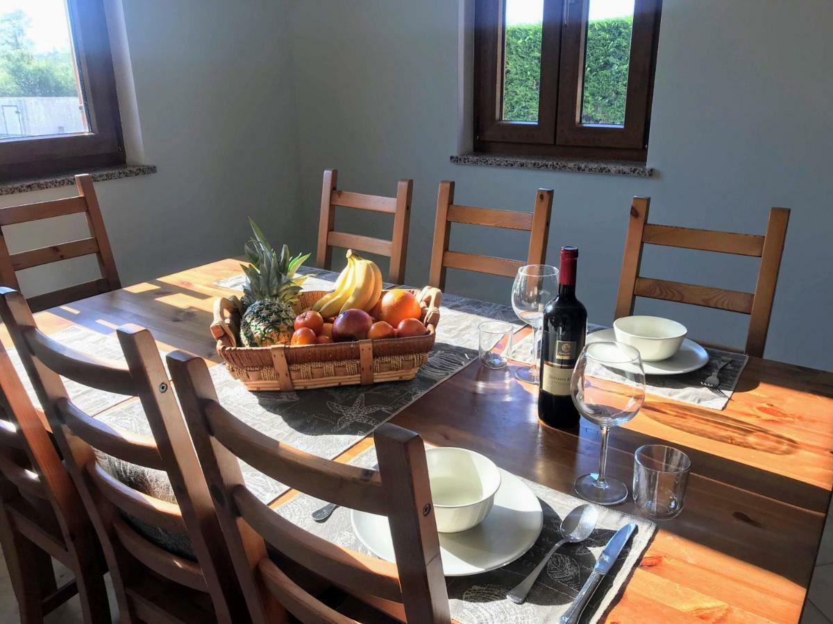 Villa Daisy Tar-Vabriga Zewnętrze zdjęcie